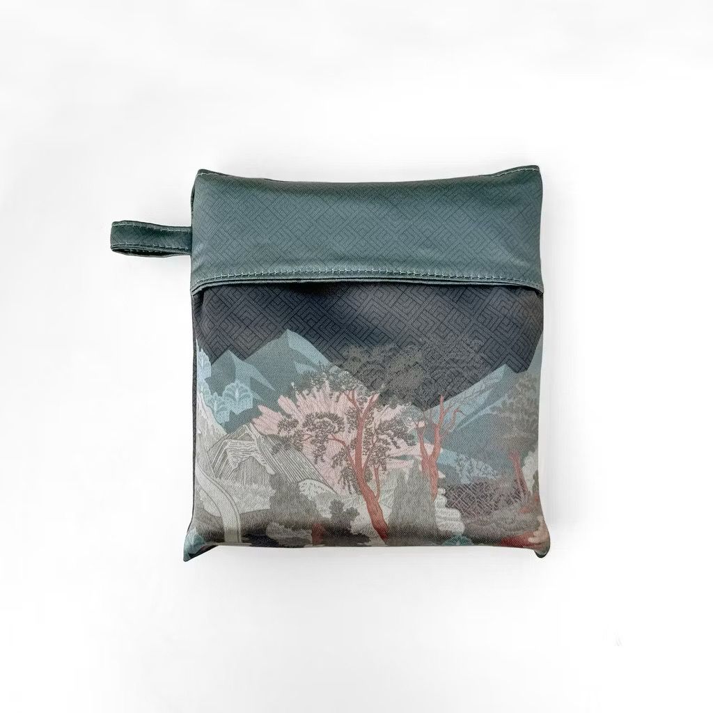 Tapis de prière compact